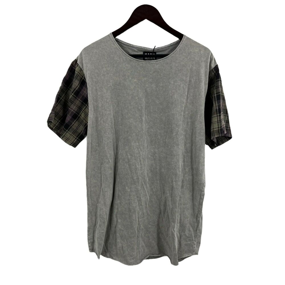 Nana Judy Grey‎ Tee with Plaid Sleeves Size Medium New